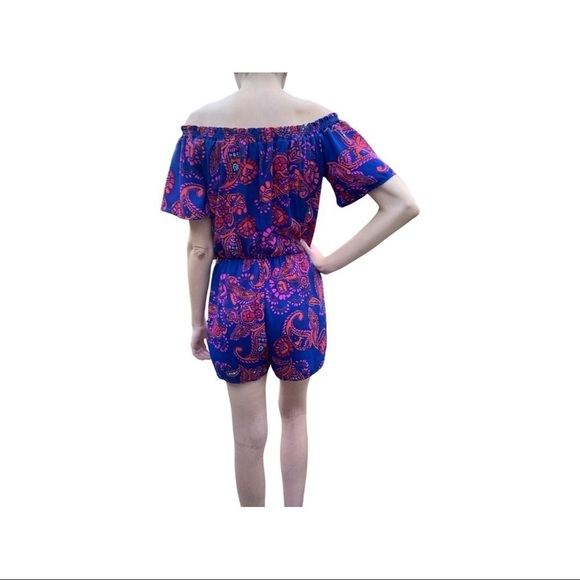 Every Romper Size Medium - Picture 3 of 7